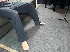 missy maverick does solo foot play with her black cock