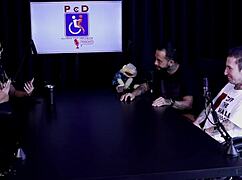 爱鸡巴让她高潮伊丽莎·桑切斯录舔逼心得