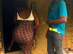 I fucked my BBW step sister Patricia in a local hut and they caught us! 😏