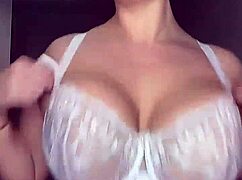 你想让我穿啥内裤操，黑白大奶任选