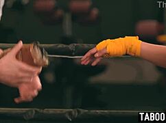 巨乳匈牙利吉普赛妹Ava Black骑大屌降温