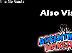 is that huge puffy cameltoe on that babe with big round ass?