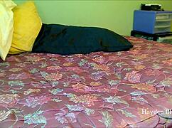 Chubby Hayden in sneaker shoes fetish