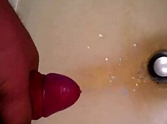 i masturbate my big cock to a huge cumshot