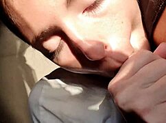 public pissing teen gives risky blowjob to boyfriend on camping 😏