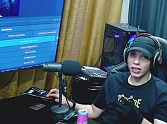 Ruan boldly shows his cock to Renatinha Mello, she adores his dick and balls, did they fuck in the barraco podcast?