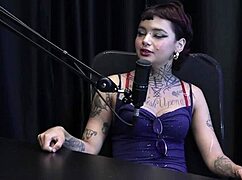 Começou fazendo fotos sensuais conversou no seu primeiro atendimento explicou sobre sg sempre foi safada e transou na rua - annie clementine watch on sheer red