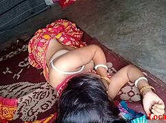 Desi housewife has hardcore sex in saree on webcam for localsex31.