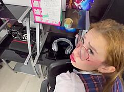 i fucked the stepdaughter of my worst client, her big ass and pussy were irresistible.