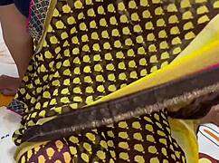 A desi bhabhi in saree shares a playful encounter with Hindi audio.