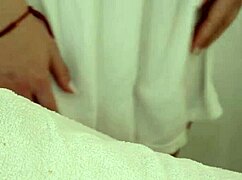 真实潮吹高潮合集女上骑乘紧逼内射😍💦