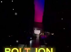 magrinha engolindo porra do macho tatuado marombado em uma casa abandonada no rio de janeiro havena bolt