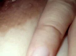 LATTE DAI CAPEZZOLI MILF SLUT TITS