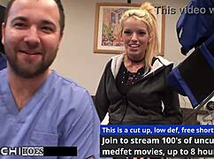 Freshman gets hitachi orgasm from doctor in hospital