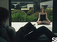 I Ate My Sexy Redhead Girlfriend's Hot Pussy Flexibly