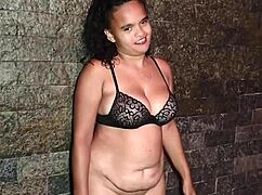 I took my sister-in-law to the club and ended up fucking the slut.