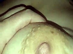 She Screams Loudly for Her Rich Lover