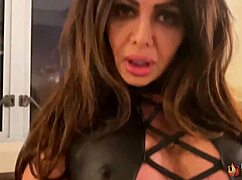 Hot Busty Brunette Milf Nina Dolci Gets Deeply Banged By Rome Major