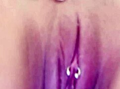 i'm showing my tit's and pussy to you