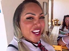 In the sexology class, a trans orgy unfolds with lots of intense putaria