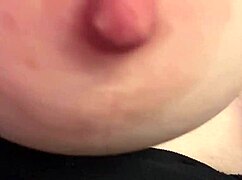 i'm artemisia love flashing my juicy big tits