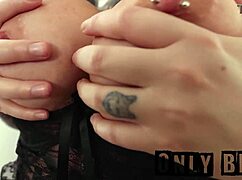 tall white babe with huge ass takes bbc load in pussy