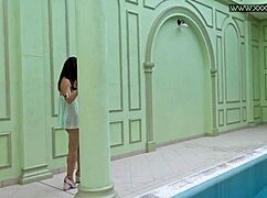 Lizi Vogue Swims Underwater in Pool with Friends