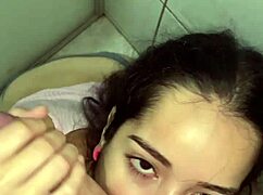 醒来给威灵顿·普拉多超湿深喉，他射满我嘴