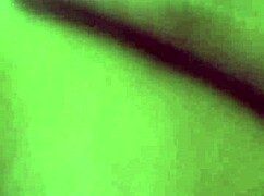 Peituda safada sucks a huge cock while her big tits bounce wildly.