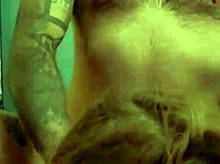 他操我操得太猛我居然来月经了