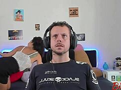 Double blowjob with friend