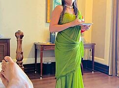 i'm the hot sexy bahu getting fucked by my sasur, oh yess