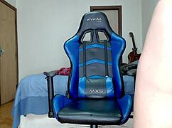 Influencer ass fuck and squirt!