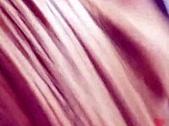 COLEGIALA RUBIA VENEZOLANA SE DEJA COGER EN VIVO POR SU NOVIO MIENTRAS HACE UN LIVE DE TIK TOK