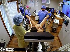 freshman gets hitachi orgasm from boyfriend 😏