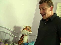 jenna j ross enjoys getting jizz on her face in this narrative