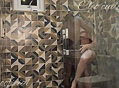 cleo cadillac meu amigo veio atras de mim no banheiro fodida no pelo?