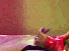 女孩们玩真格性爱足交脏话版