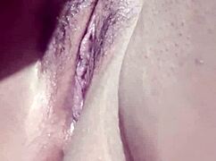 i love licking a mature woman's pussy at the gym