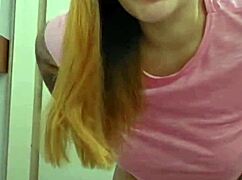 Pepeka flashes big pussy online