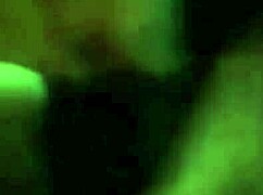 a la chupona de mi vecina le encanta tragarse mi leche caliente?