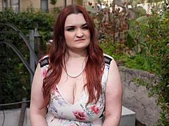 Amandine Vraie Coquine Profite De Deux Bites