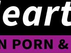 Amazing lesbian babes have a wild pussy licking threesome