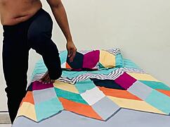 sasur ji ne bahu ko tel maalish ke bahane mein kiya sex father-in-law fucked by daughter-in-law on the massage