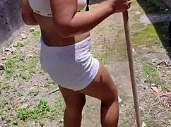 el esposo de mi vecina viene a proponerme un negocio no quiero enganar a su esposa