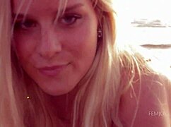 marry queen, the cute blonde babe of dreams