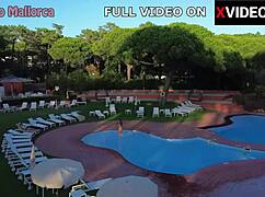 葡萄牙性感炸弹泳池热性爱