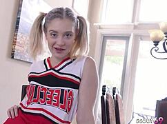 i cute pigtails cheerleader teen 18+ with braces giv rimjob and get fuck while play with hitachi by older guy