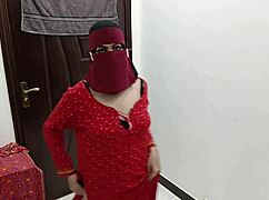 desi pakistani beautiful housewife nude dance