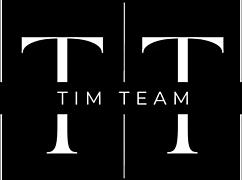 Her legs and sweet curves turn me on incredibly